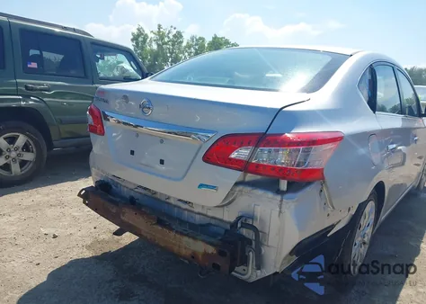 2014 Nissan Sentra S z USA, uszkodzony, nr VIN 3N1AB7AP1EL679082